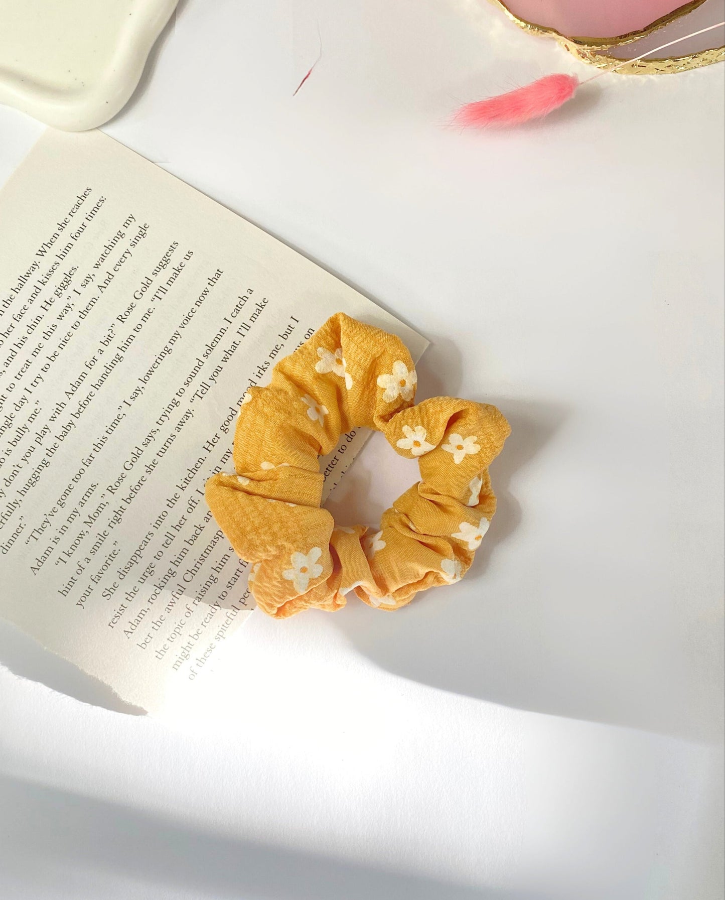 Daisy Cotton Scrunchies