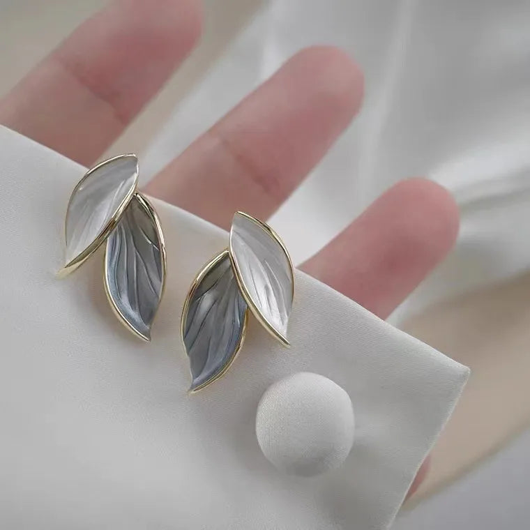 Double Leaf Earring