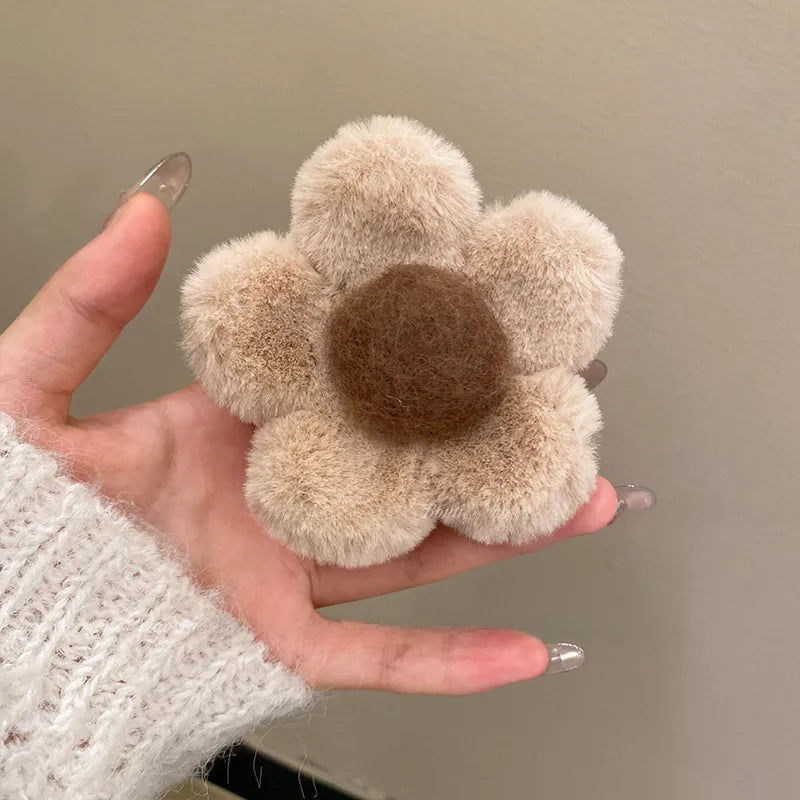 Plush Flower Claw