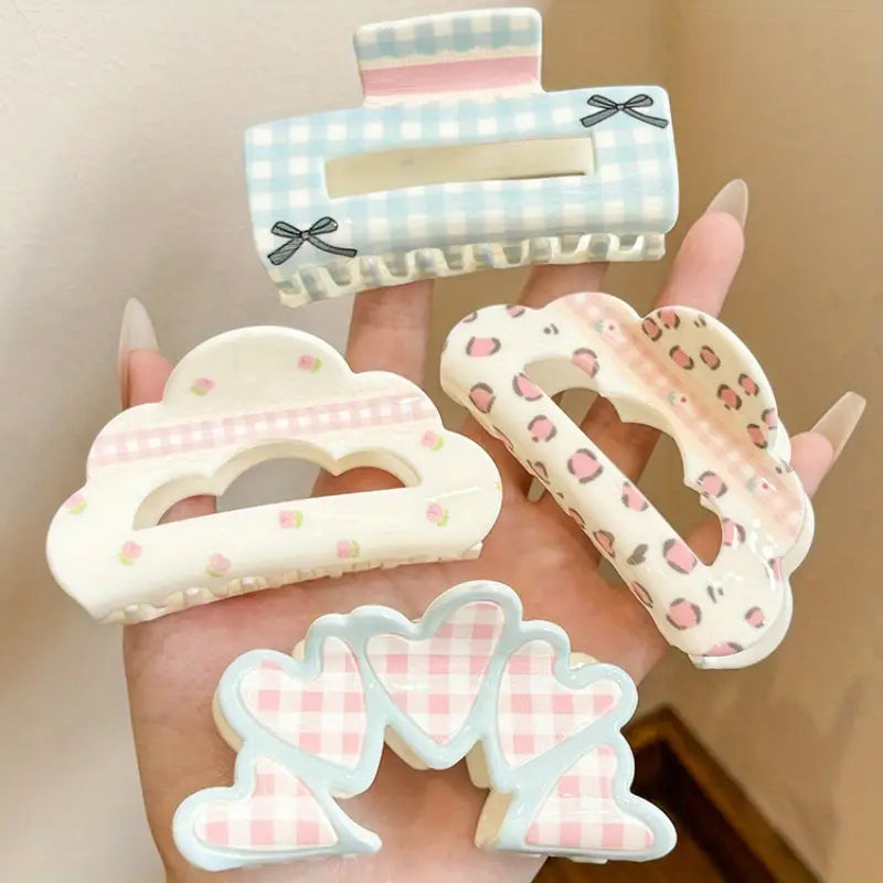 HAIR CLAWS