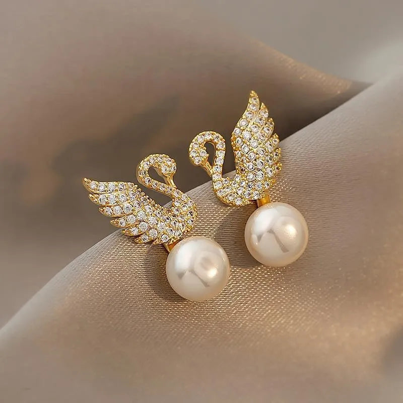 Swan Pearl Earrings