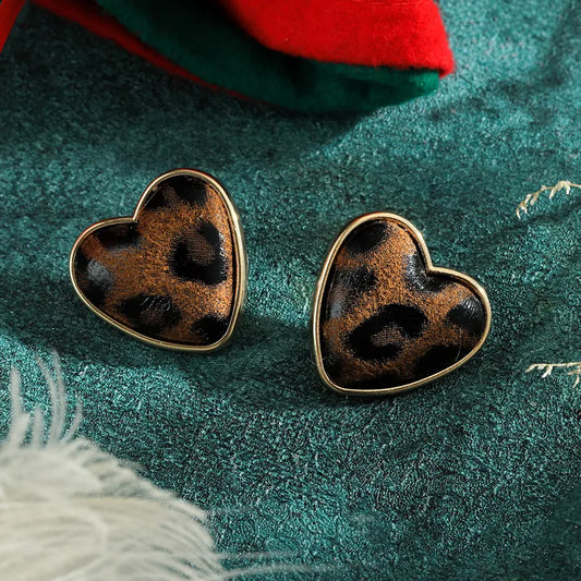 Tiger Earring