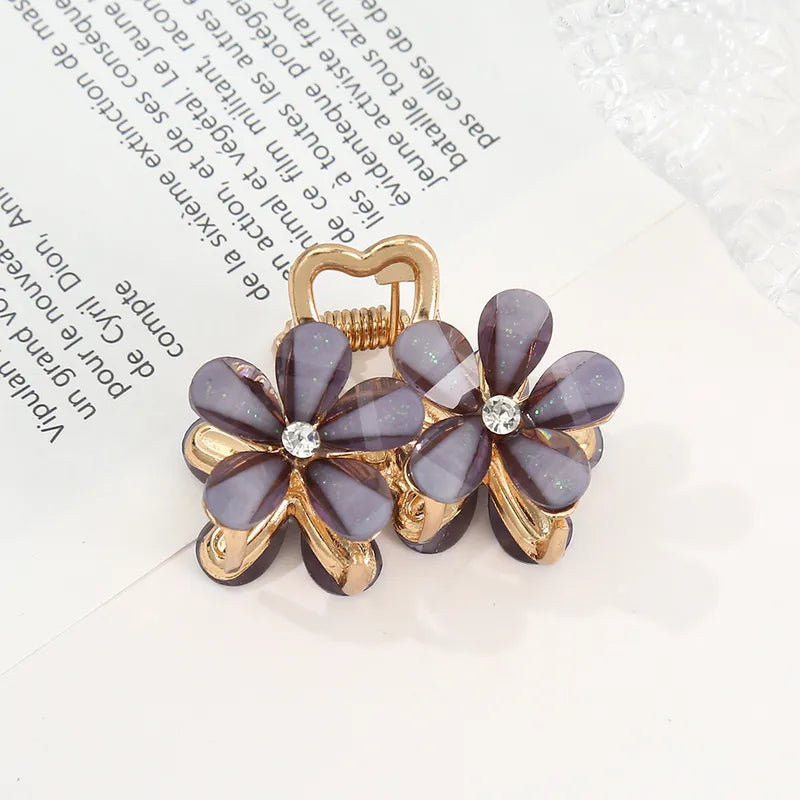 Violet Flowers Claw
