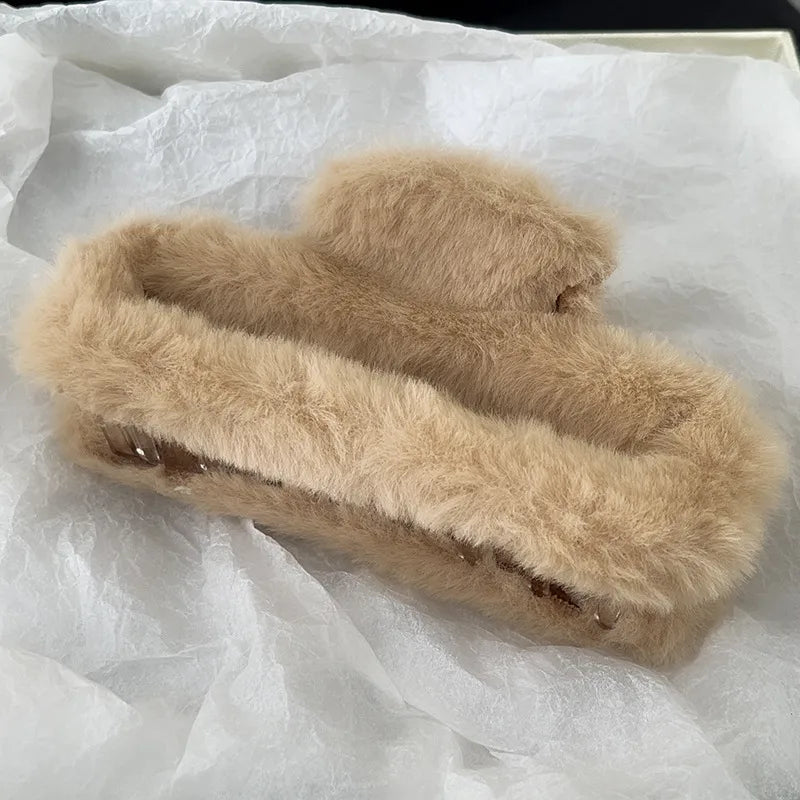 Plush Rectangle Claw (Medium Size)
