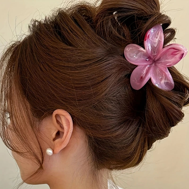 Lily Gradient Pink Claw