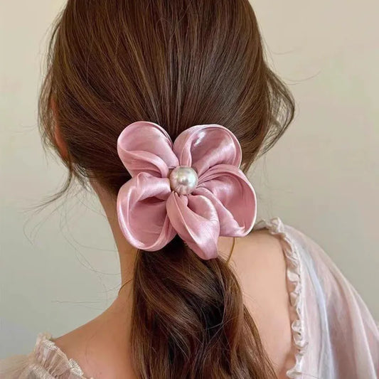 Desire Pearl Flower Hair Tie