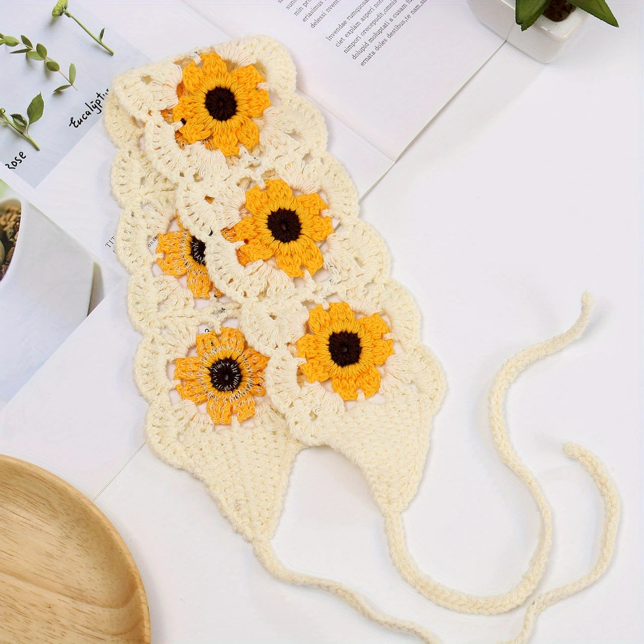 Daisy White Crochet Hairband