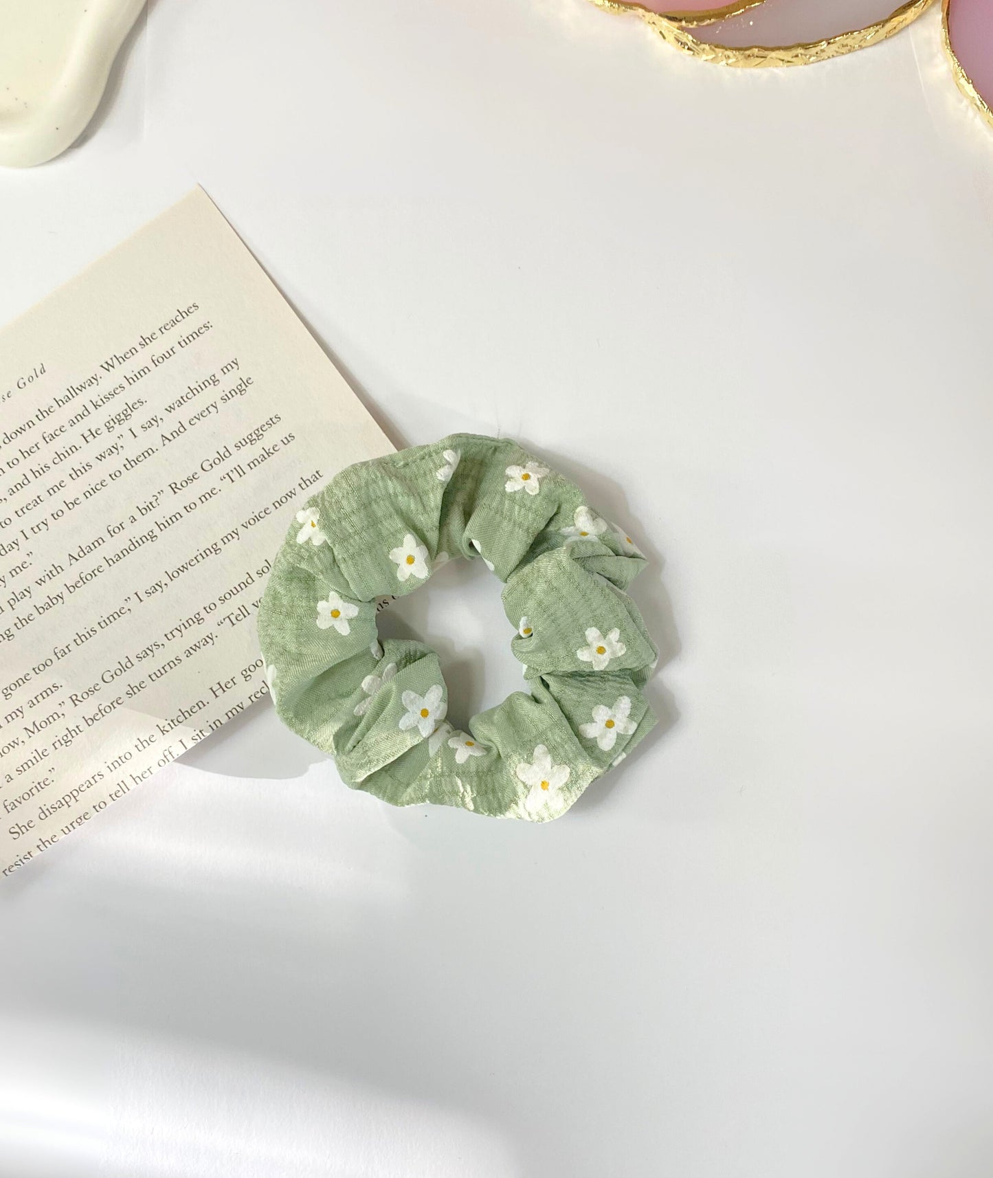 Daisy Cotton Scrunchies
