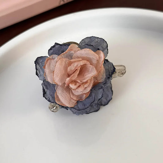 Soft Rose Elegant Clip
