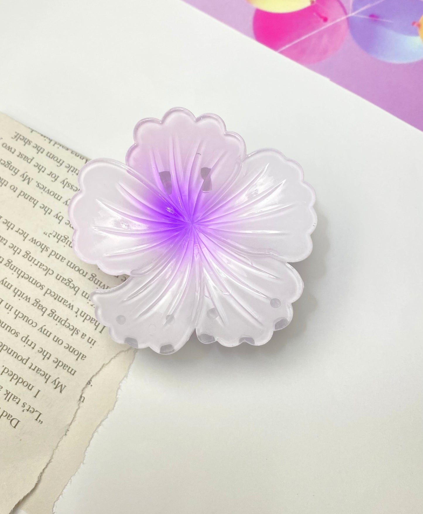 Eggplant Purple Flower Claw