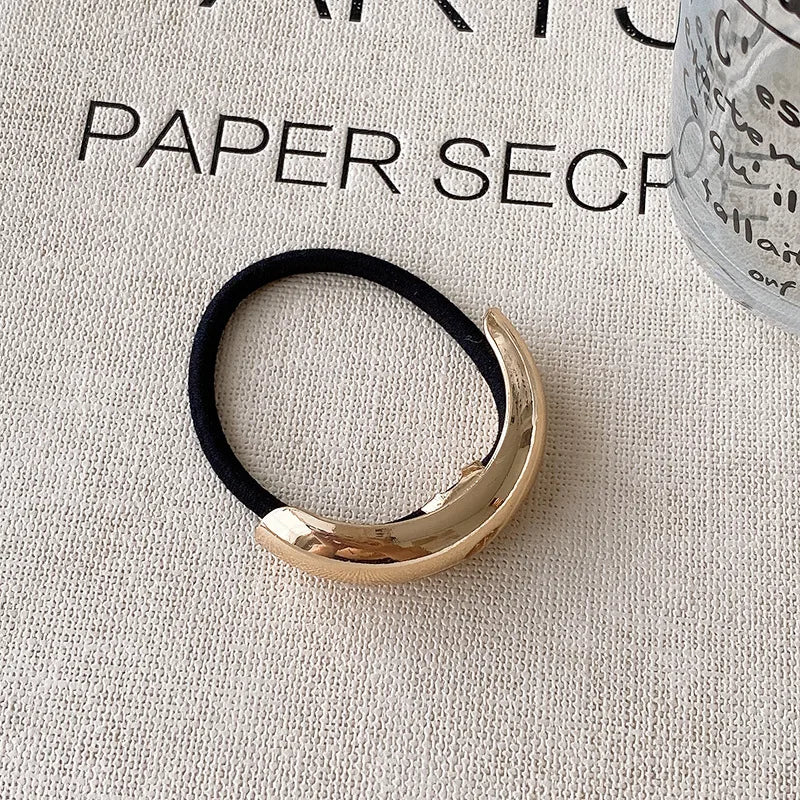 Golden Curve Hairtie