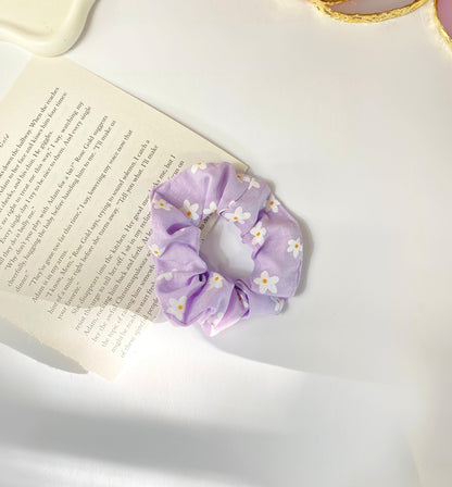 Daisy Cotton Scrunchies