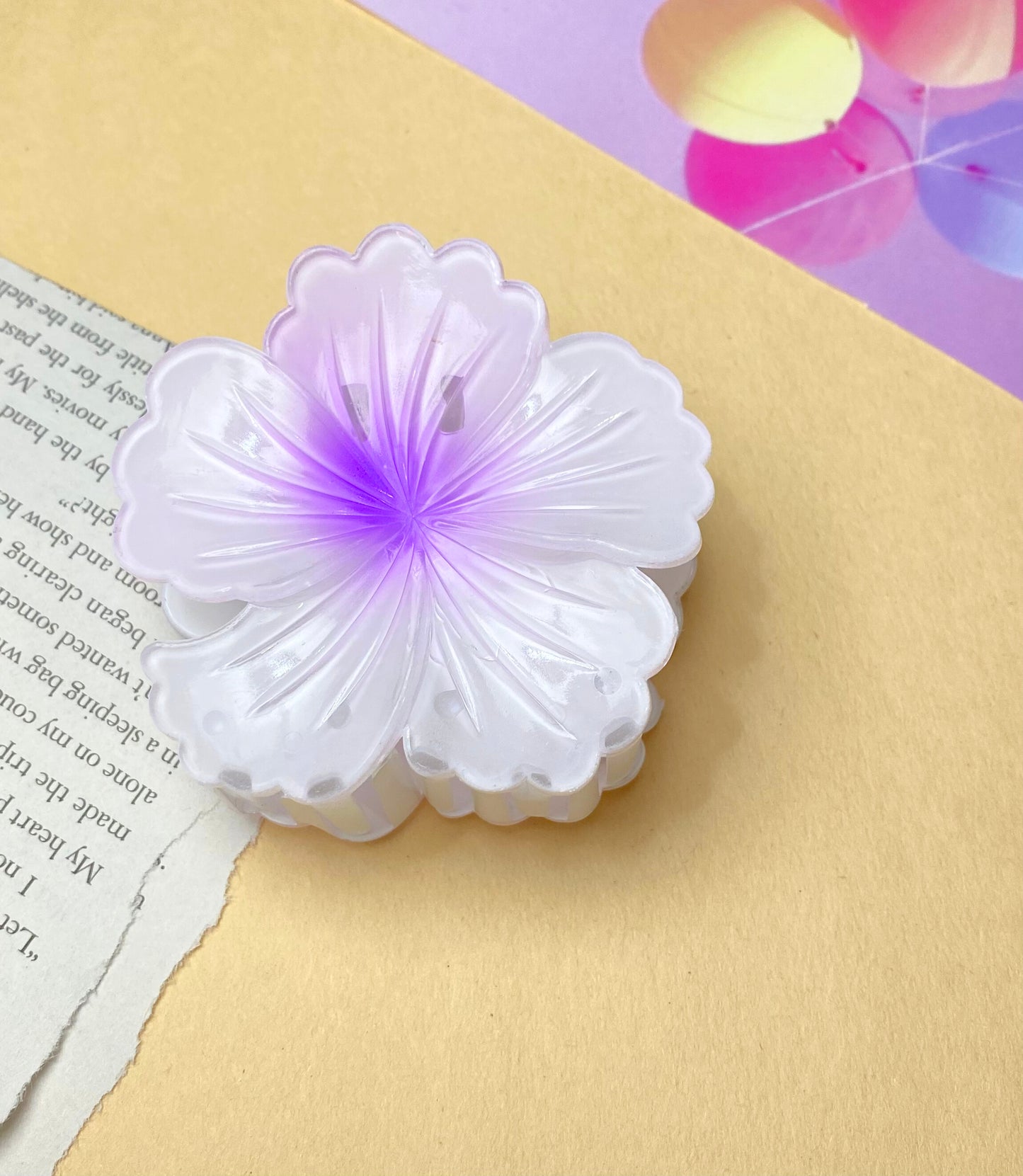 Eggplant Purple Flower Claw