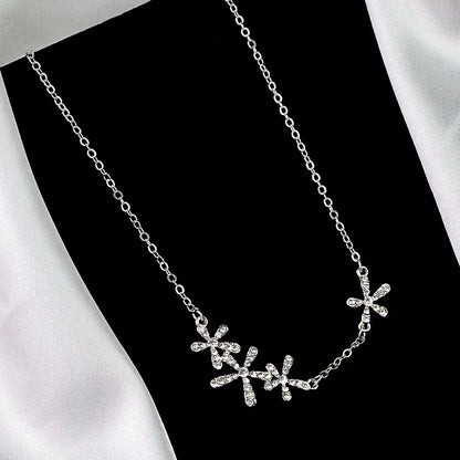 Streetwear Flower Necklace