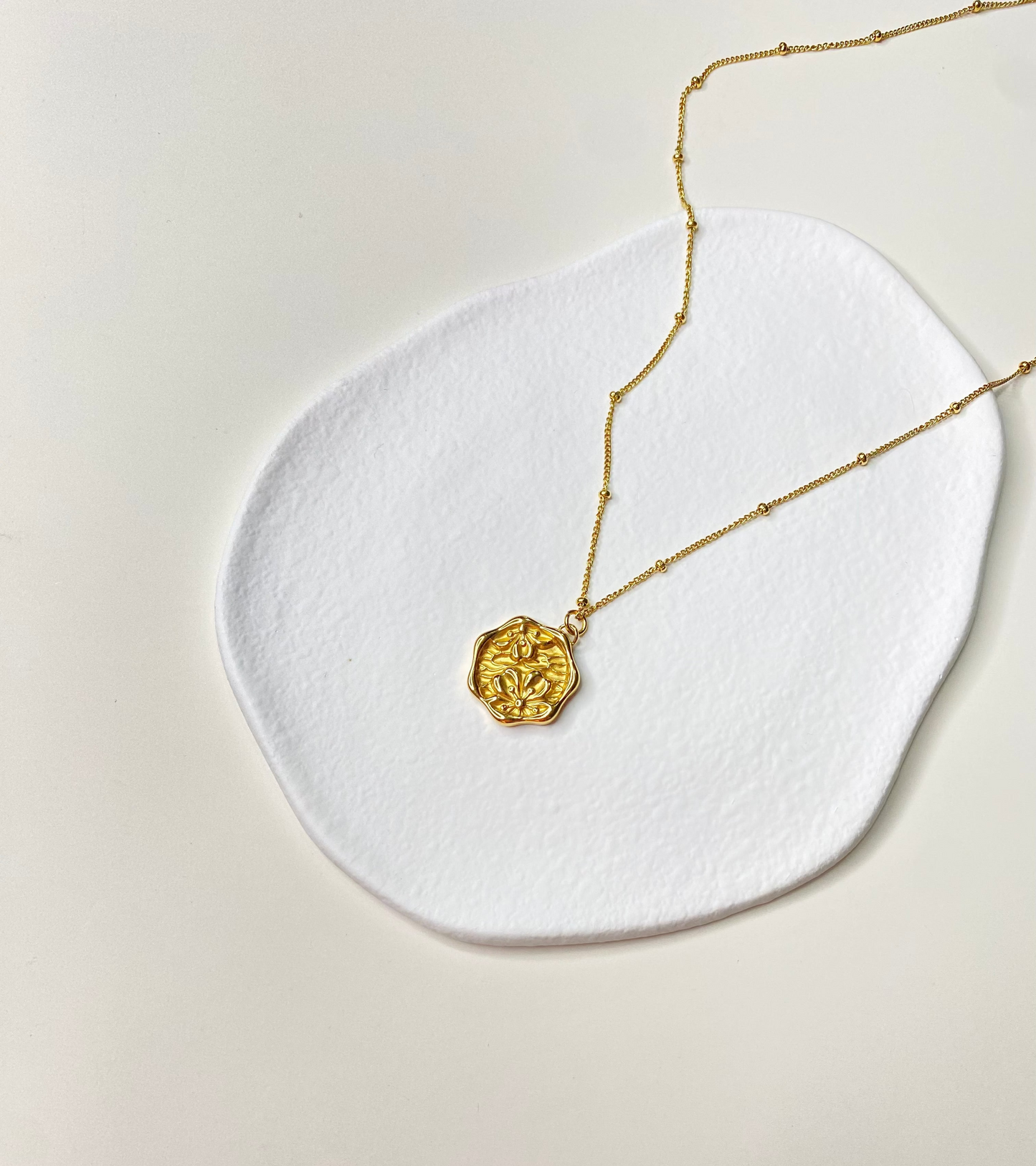 Gold Flower Necklace