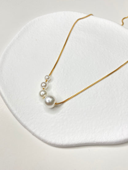 Four Pearl Necklace