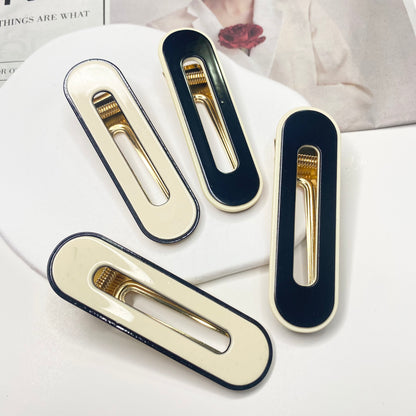 Black N White Hairpins