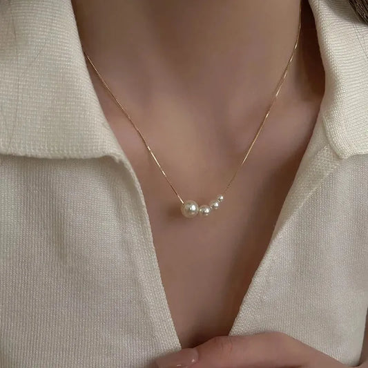 Four Pearl Necklace