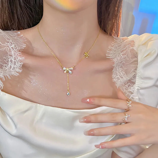 Double Bow Necklace