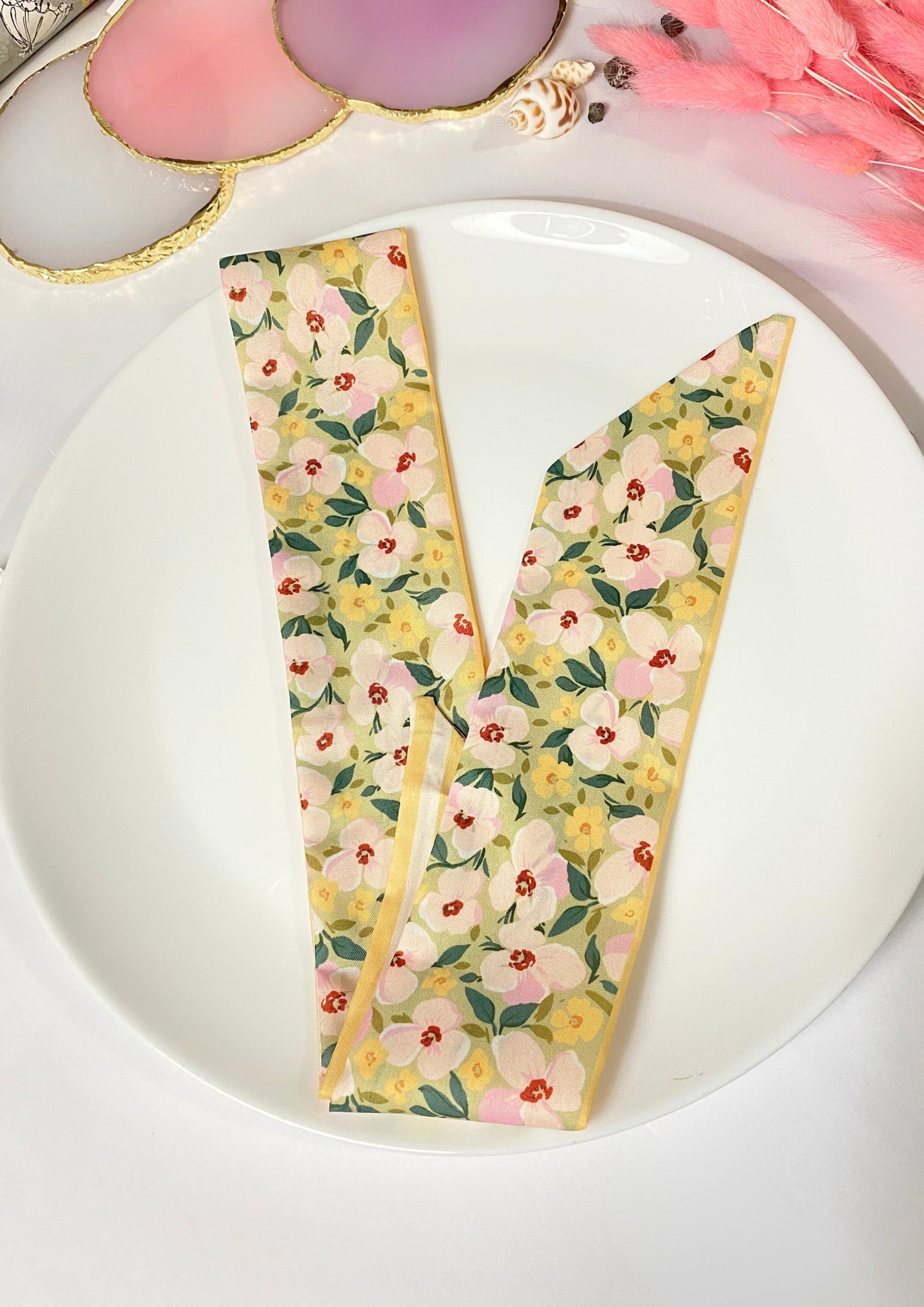 Petal Loops Hair Tie