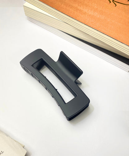 Large Square Frosted Claw (10.5cm)