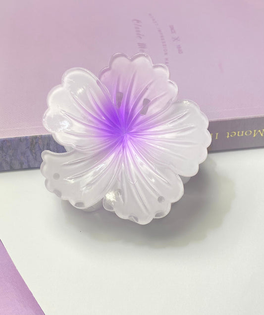 Eggplant Purple Flower Claw