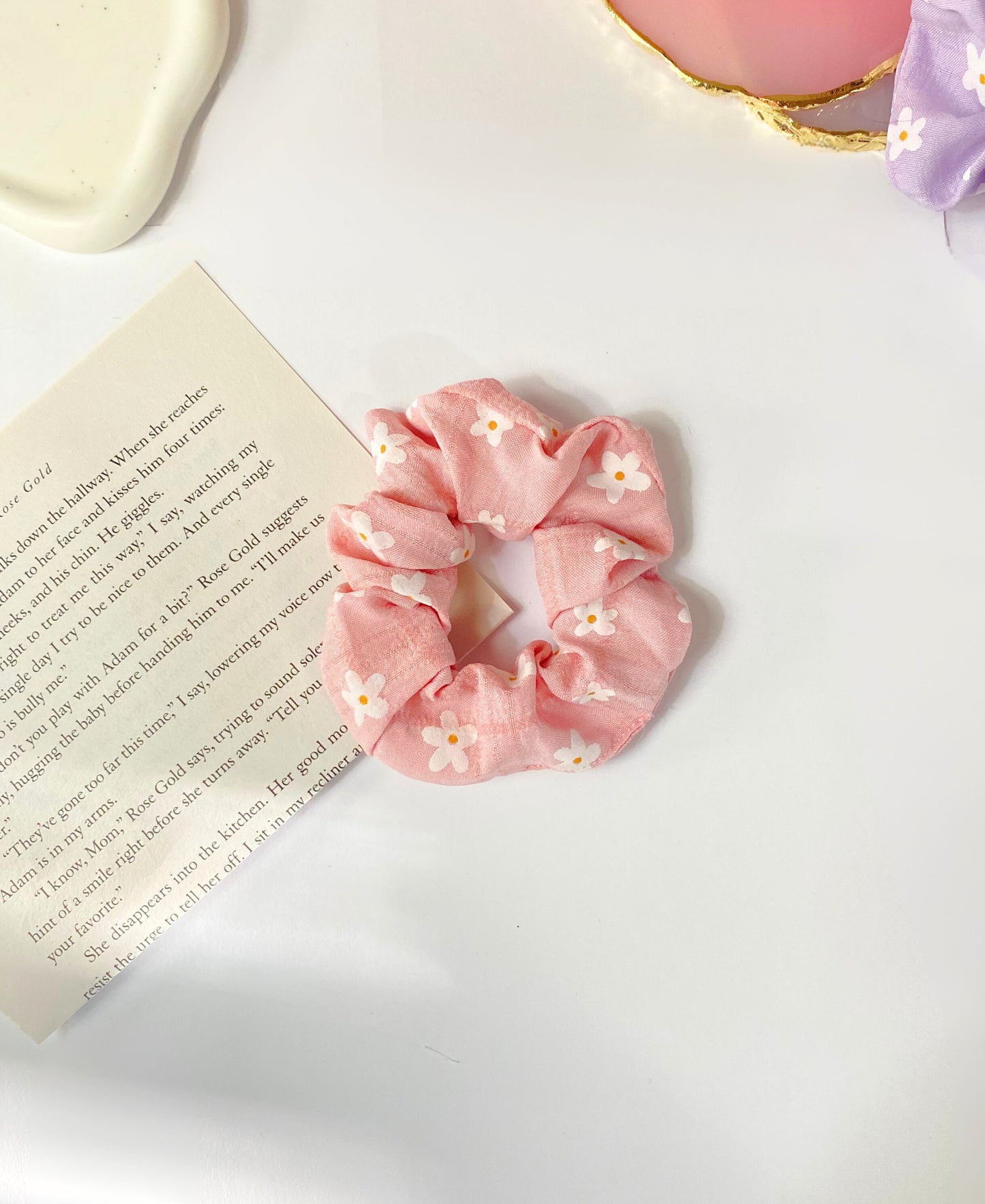 Daisy Cotton Scrunchies